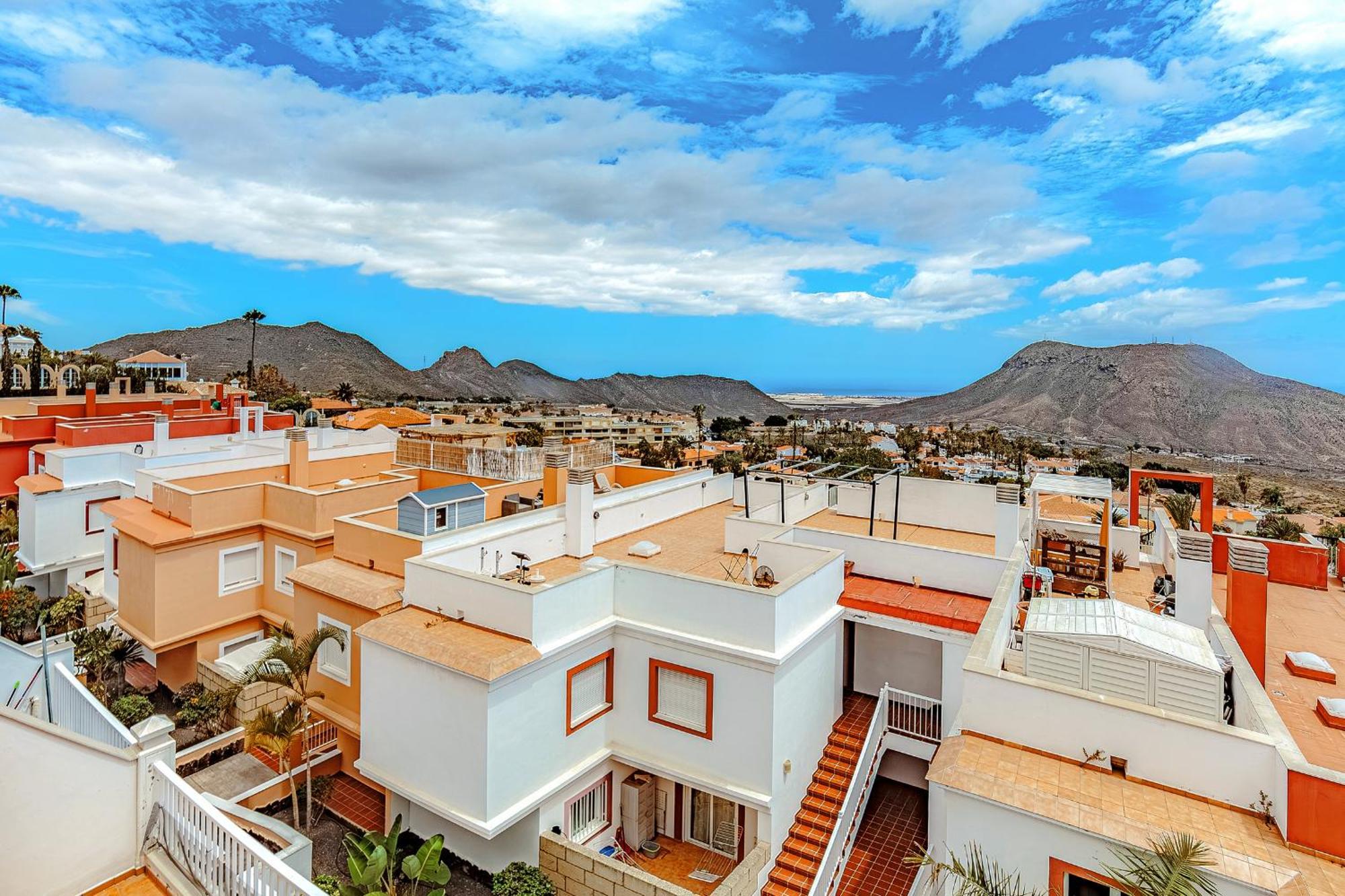 Great View Over The Ocean In Apartment Bianca With Wifi And Pool Чайофа Экстерьер фото