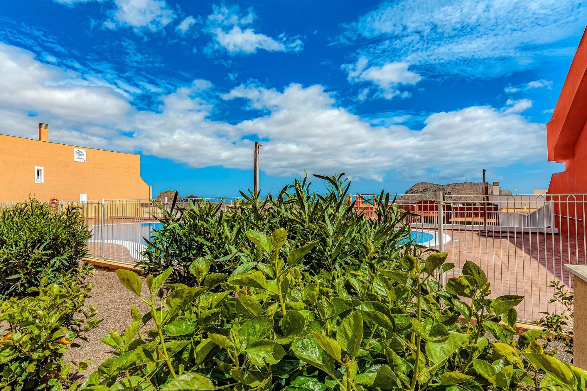 Great View Over The Ocean In Apartment Bianca With Wifi And Pool Чайофа Экстерьер фото